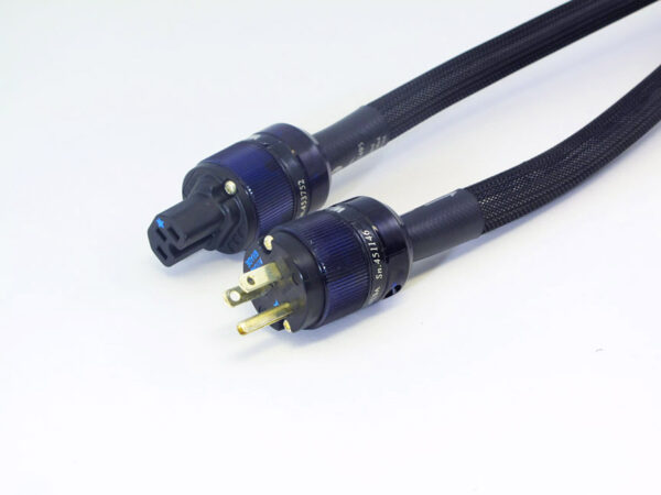 Purist Audio Aquila Digital AC Power Cord Luminist Revision - Image 4